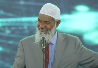 MENGAPA DAKWAH DR. ZAKIR NAIK DITOLAK?
